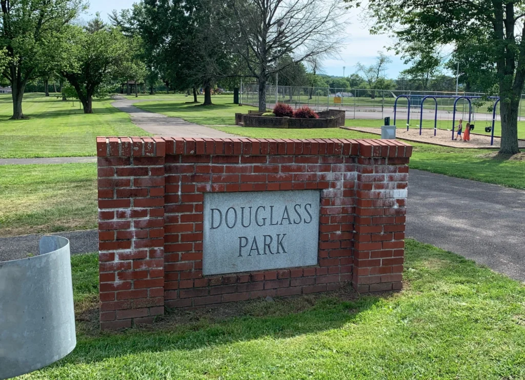 Photo of the Douglas Park sign